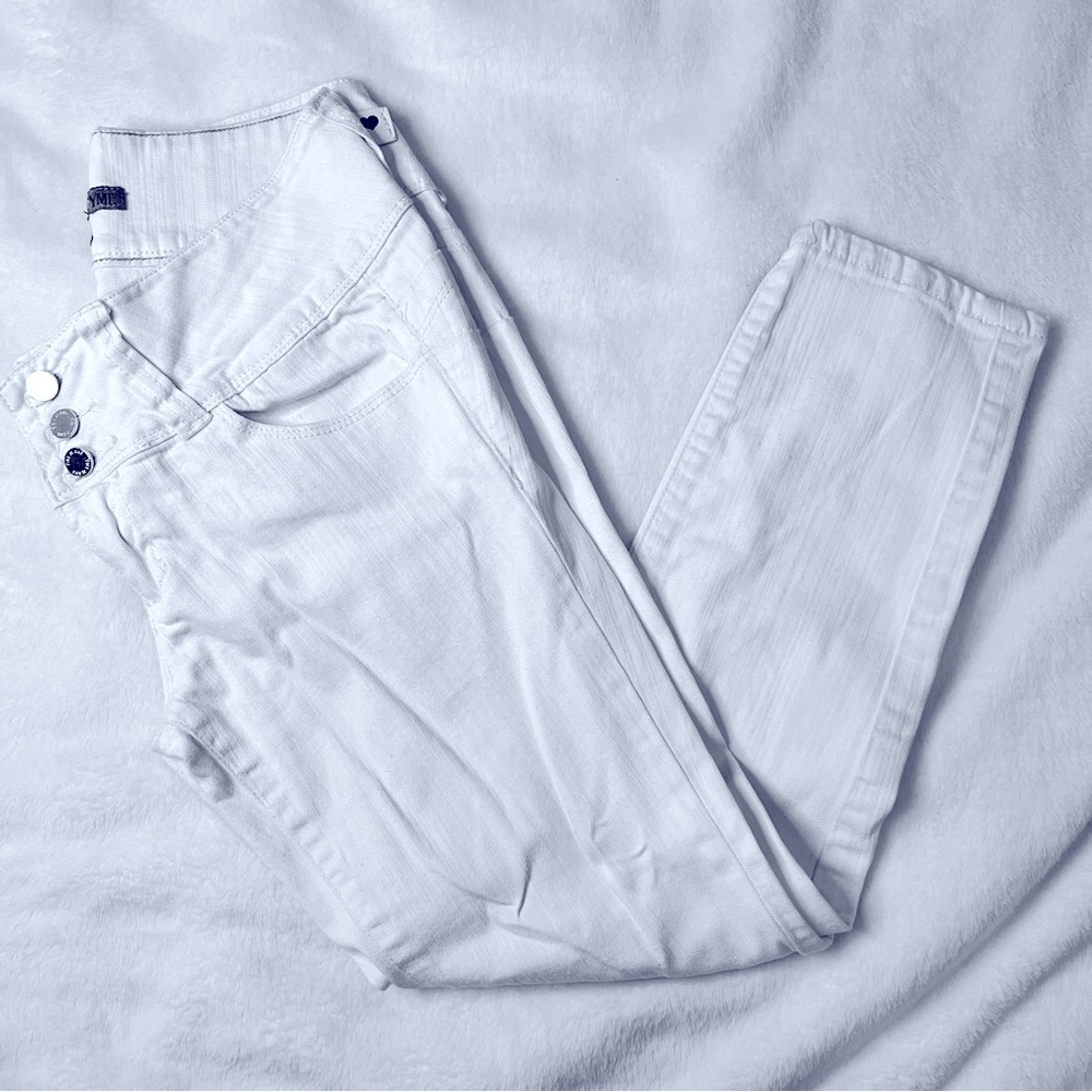🌟🛍️🌟 3/$12 White Jean Capris